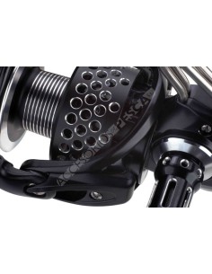 Carrete Akami Mi-Spin