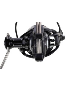 Carrete Akami Mi-Spin